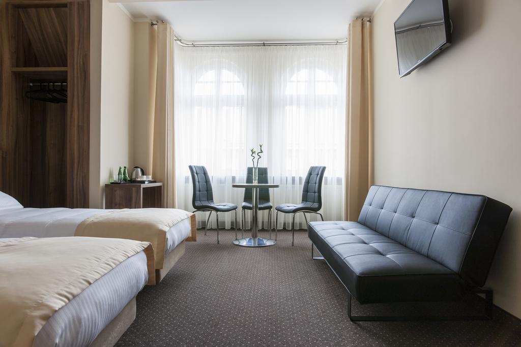Mandala Hostel & Apartments Poznan Room photo